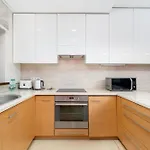 Pink Blush Haven Appartement