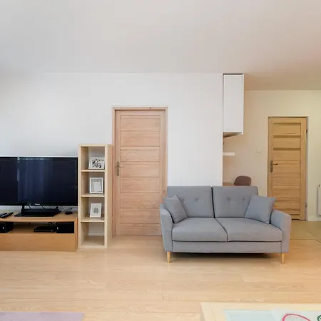 Pink Blush Haven Apartment Krakow