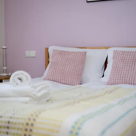 Pink Blush Haven Appartement *
